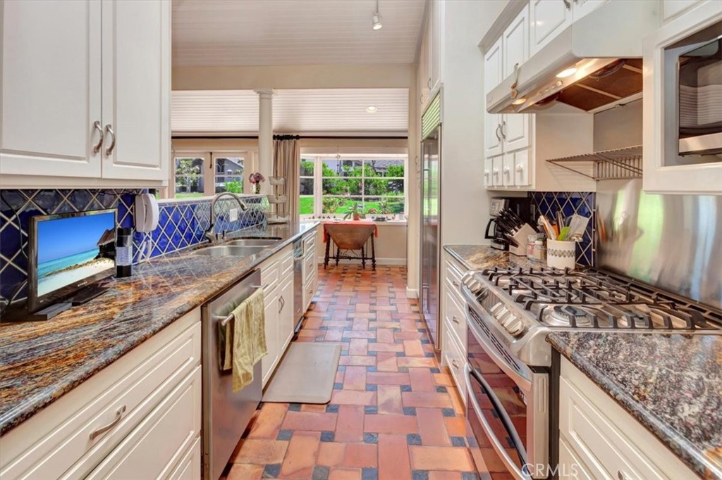 Property photo 24