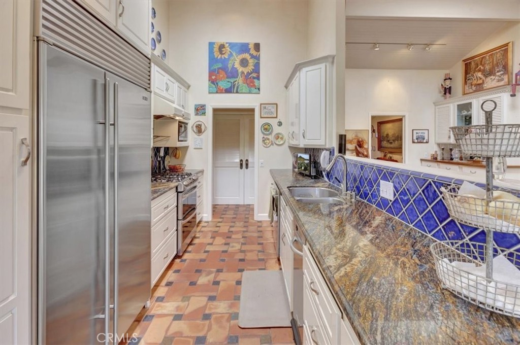 Property photo 25