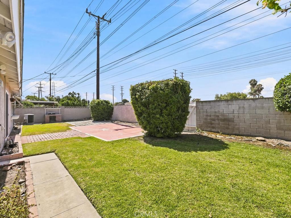 Property photo 38