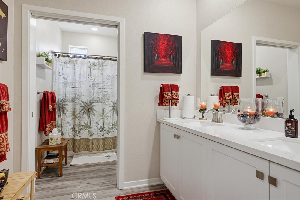 Property photo 50