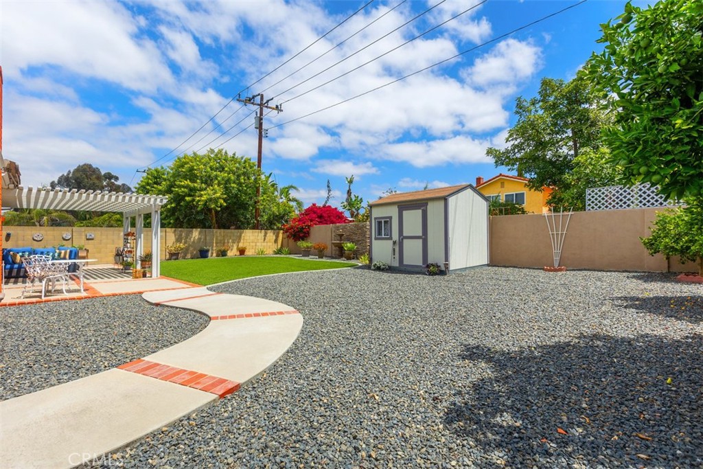 Property photo 38