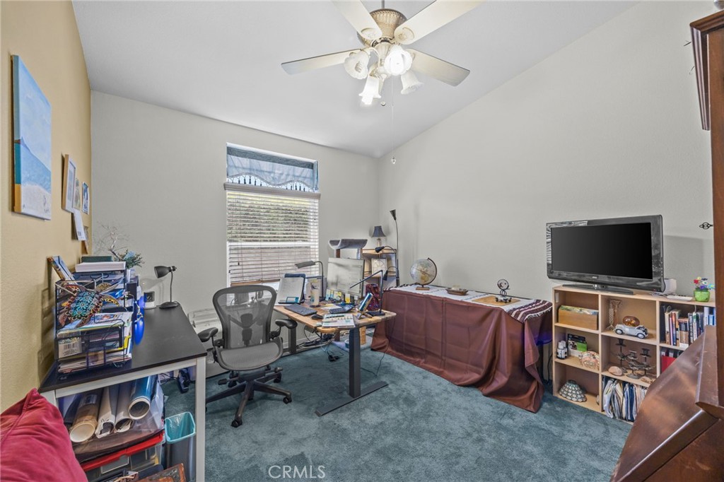 Property photo 31