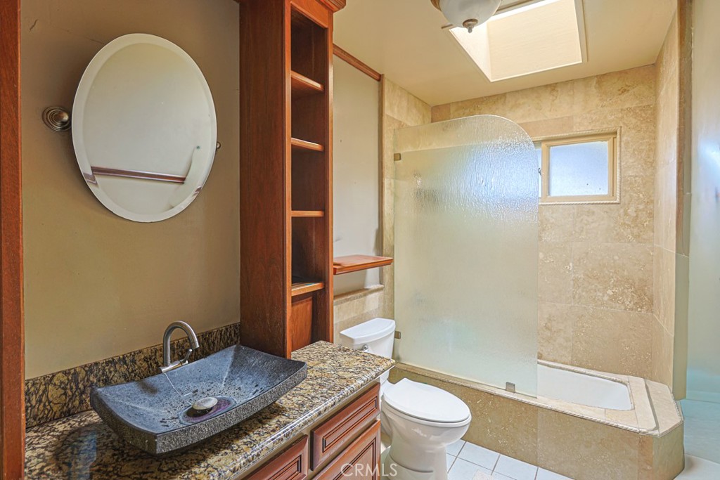 Property photo 38