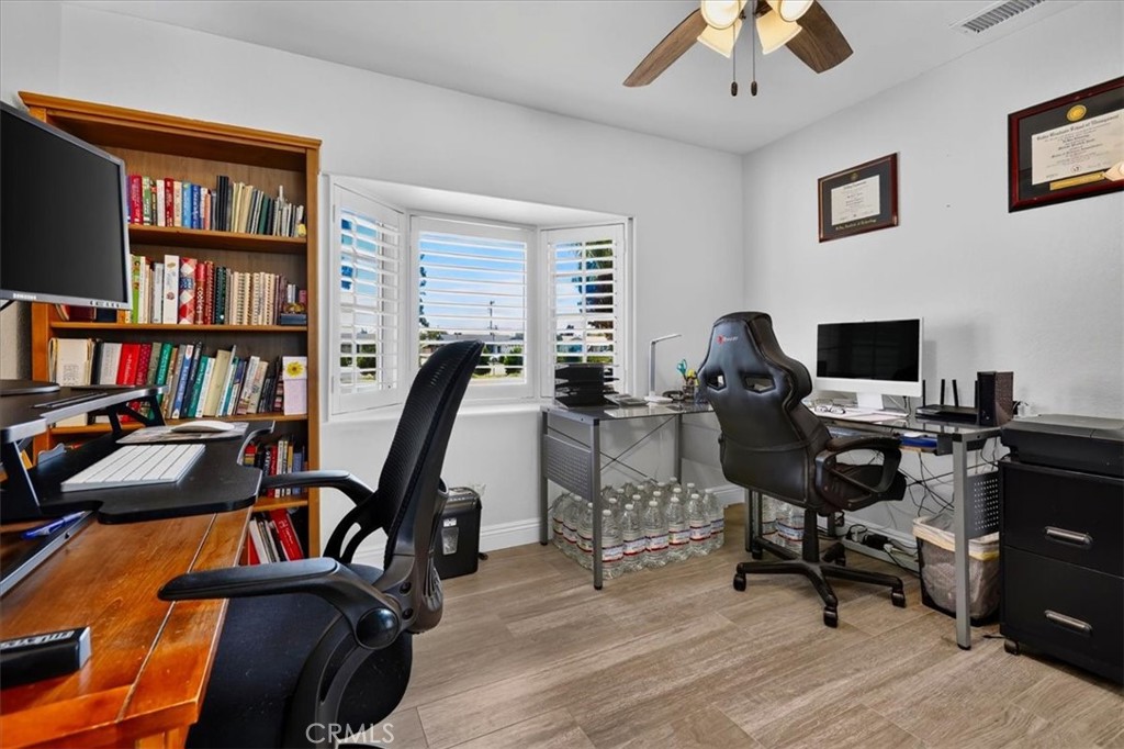 Property photo 44