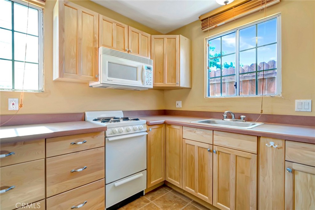 Property photo 35