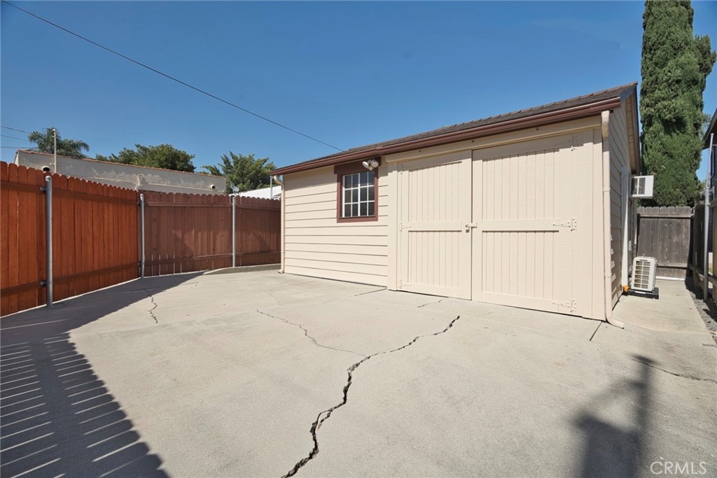 Property photo 44