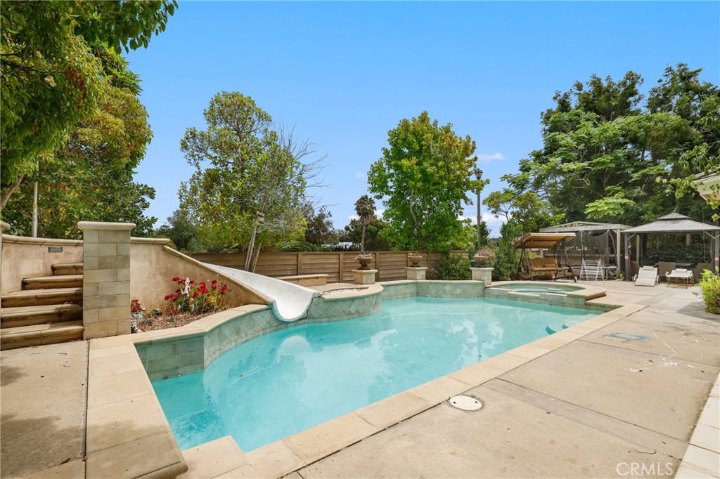 Property photo 31