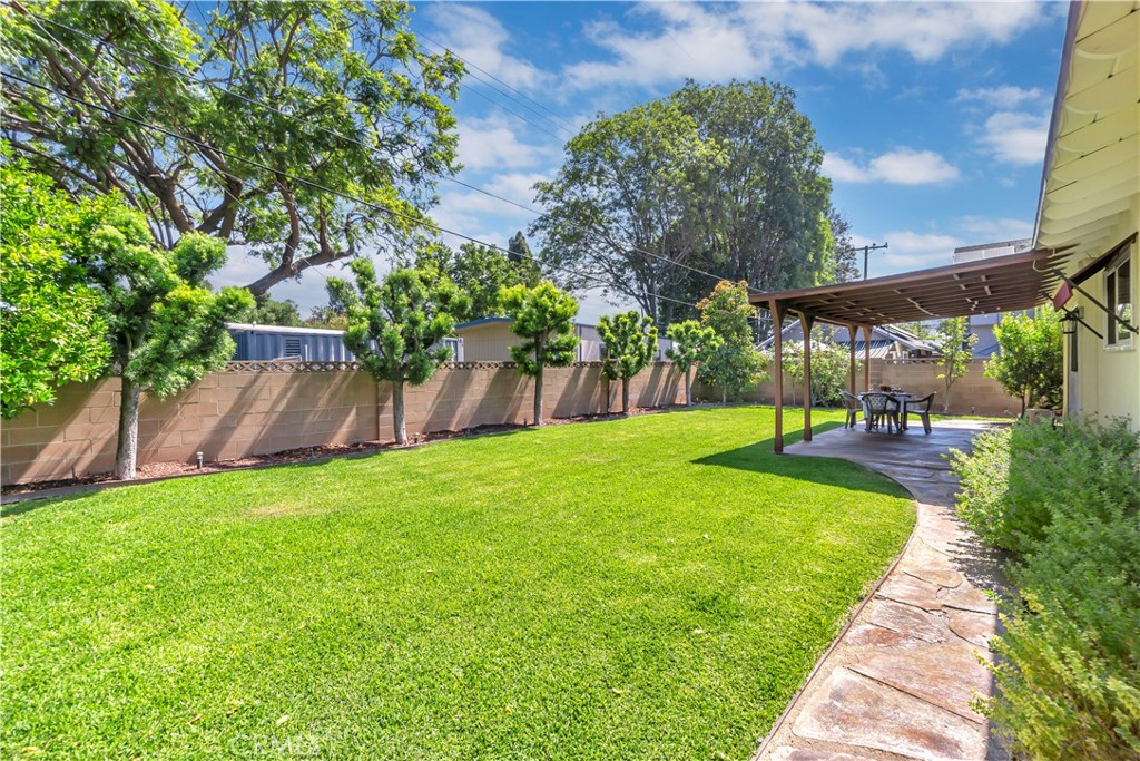 Property photo 37