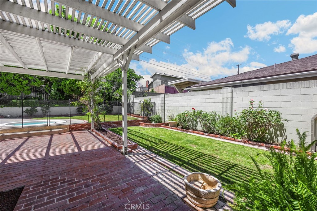 Property photo 35