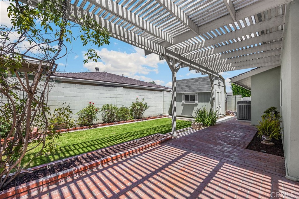 Property photo 37