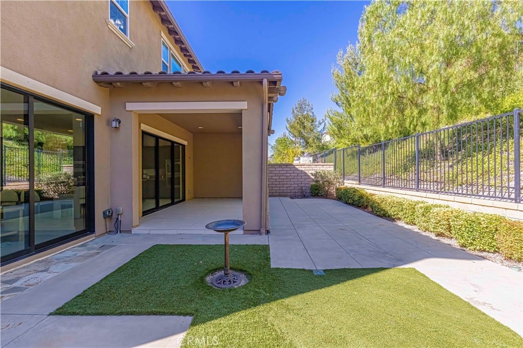 Property photo 38