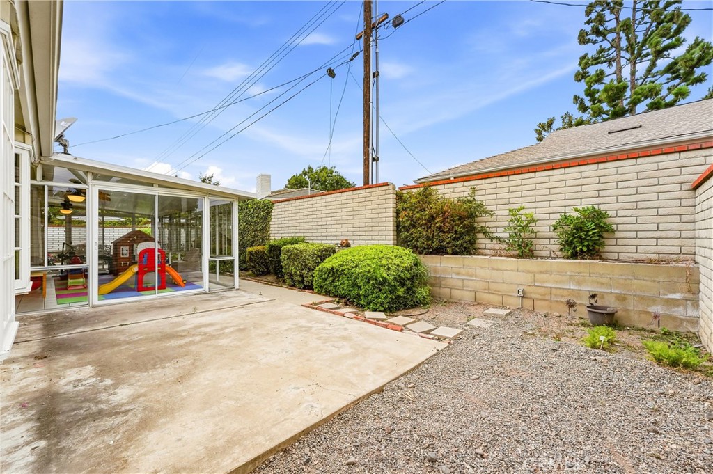 Property photo 38