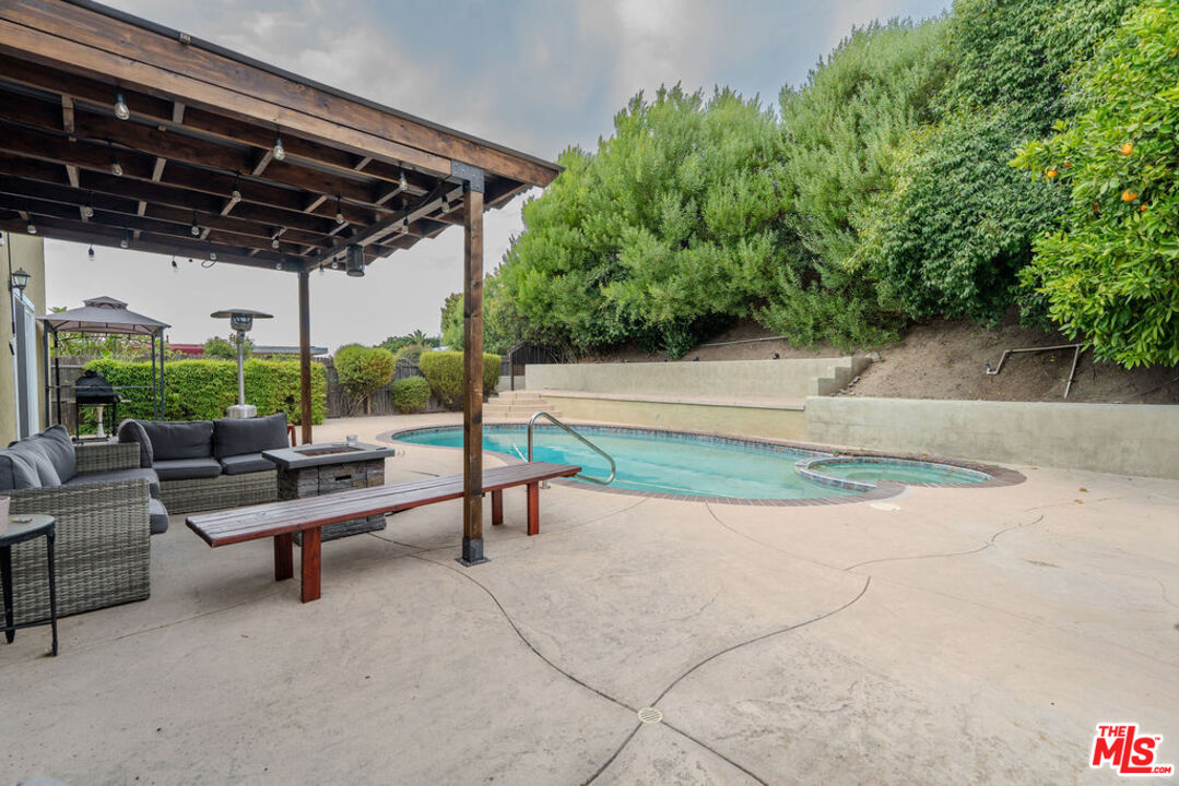 Property photo 18
