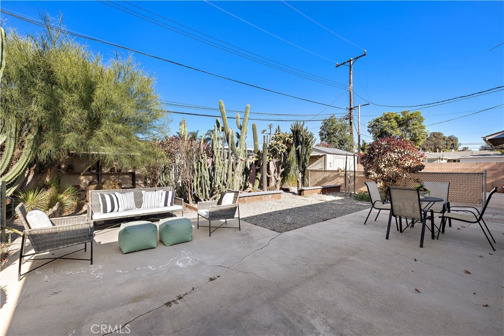 Property photo 38