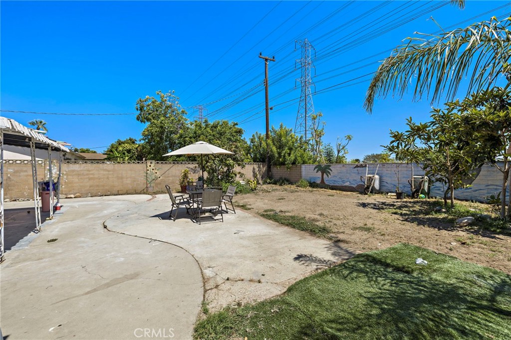 Property photo 32