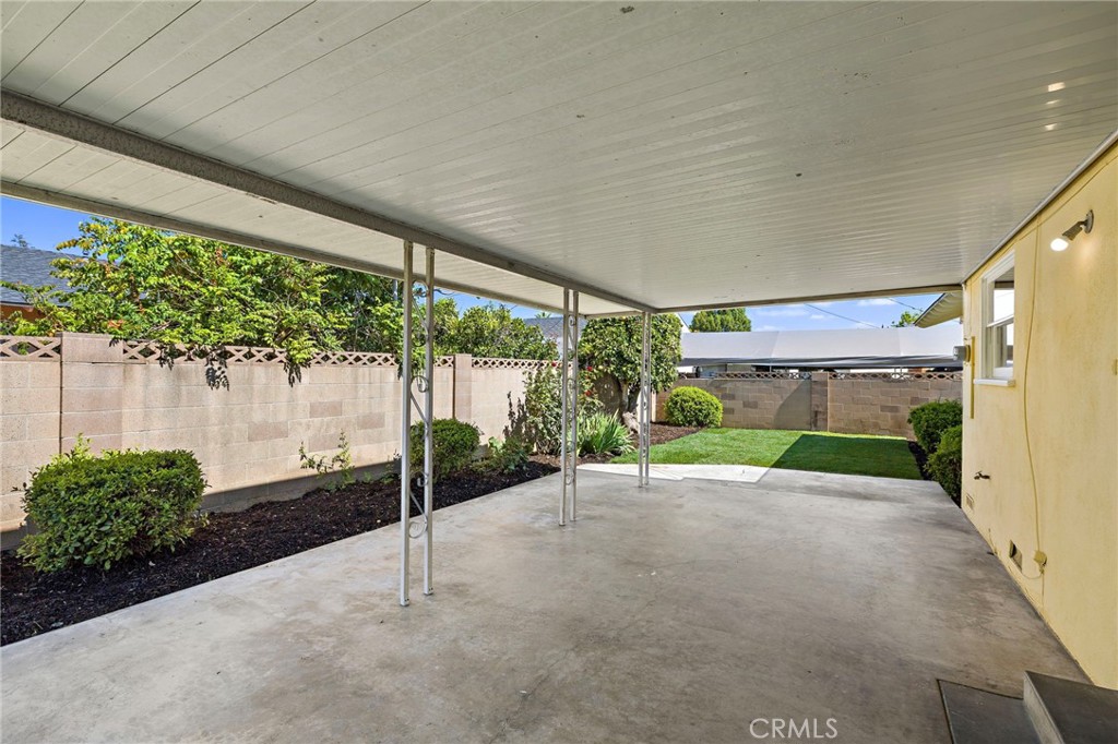 Property photo 44