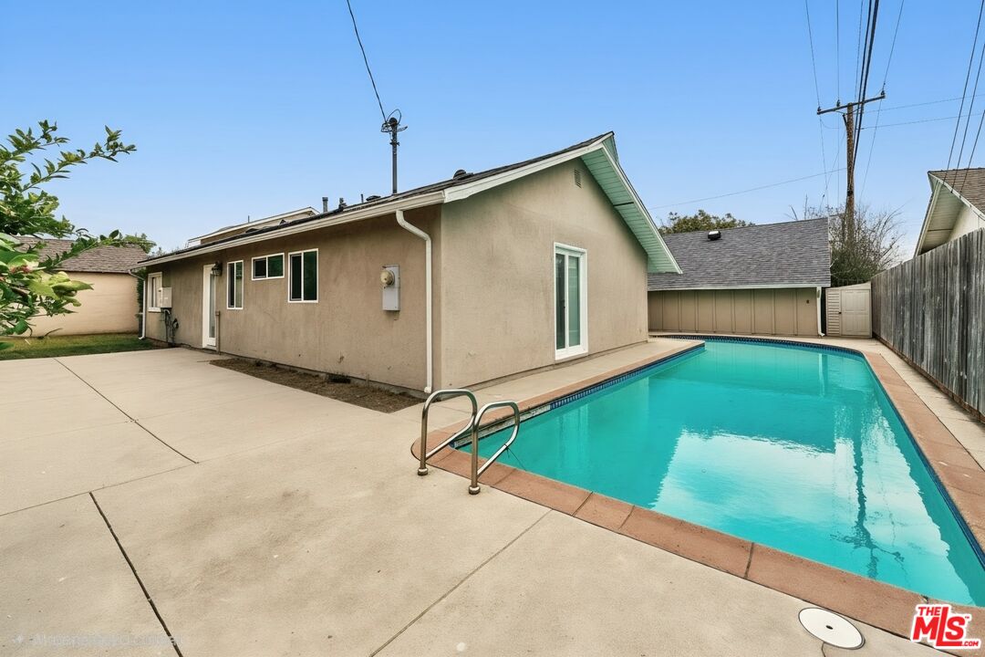 Property photo 38