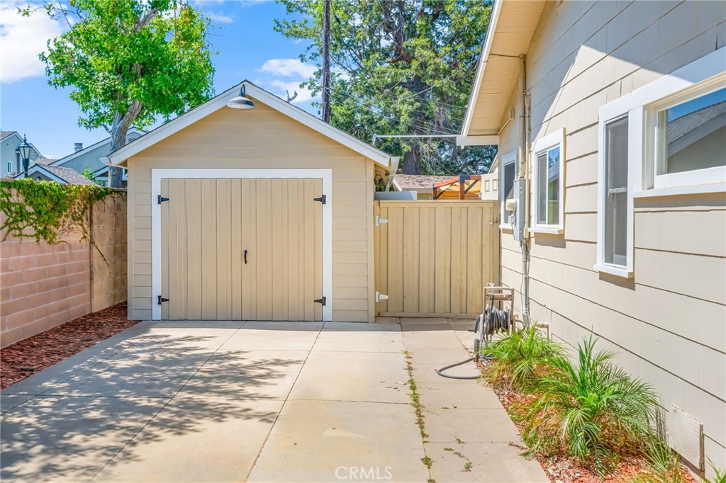 Property photo 32