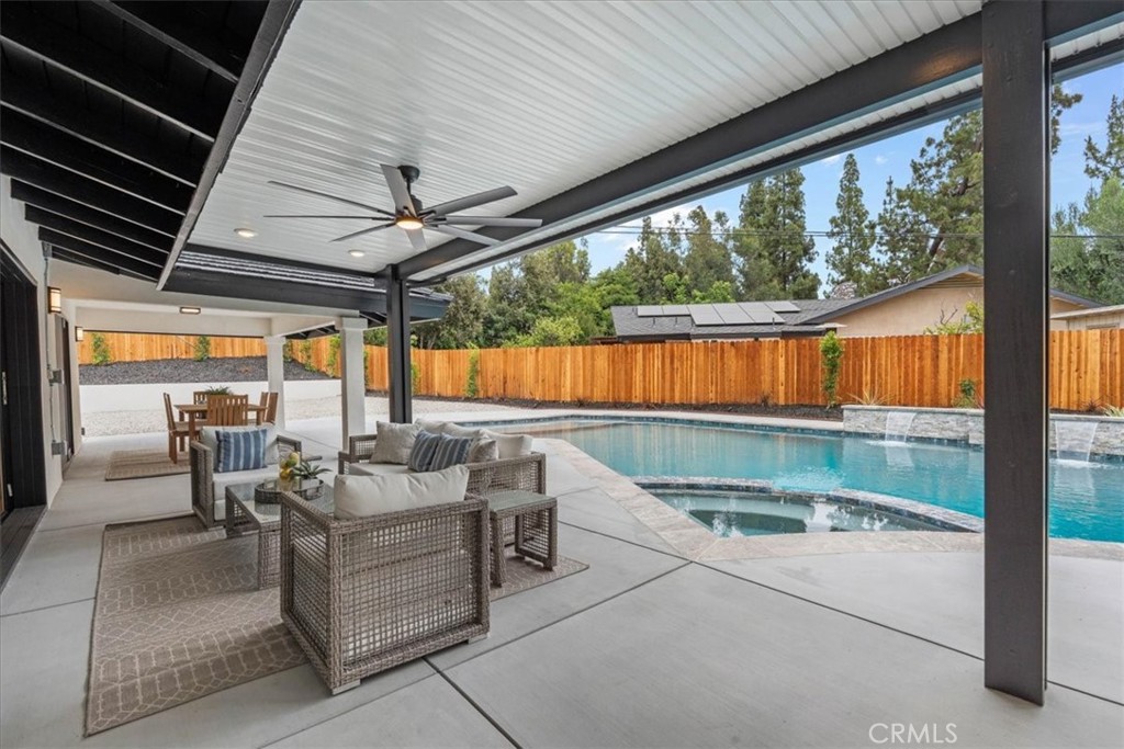Property photo 43
