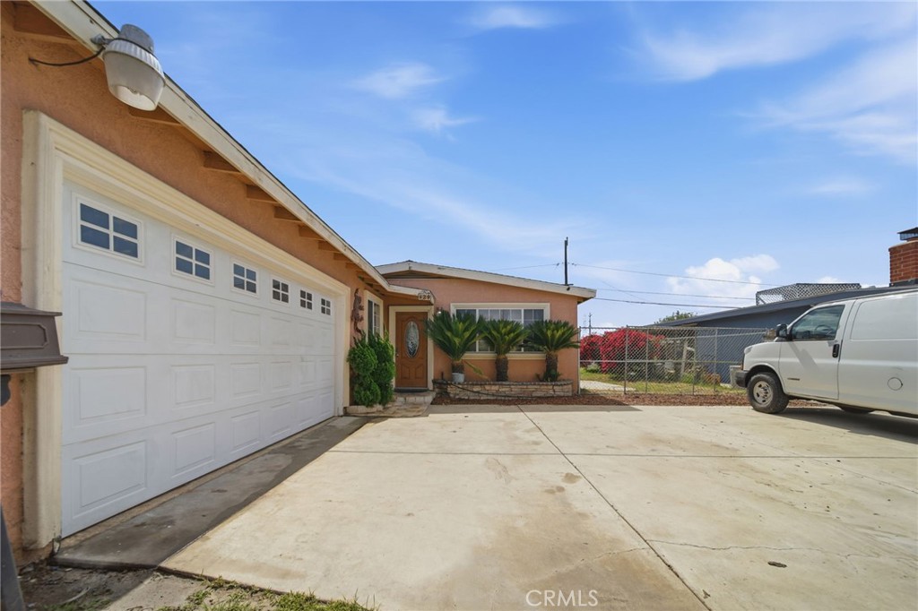 Property photo 38