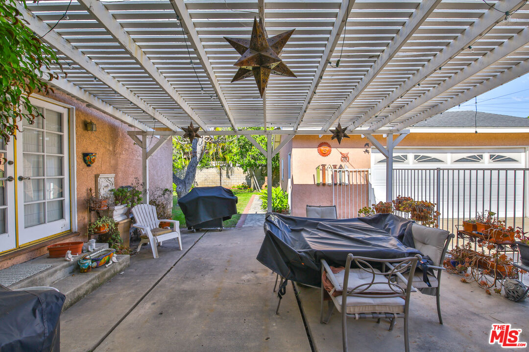 Property photo 41