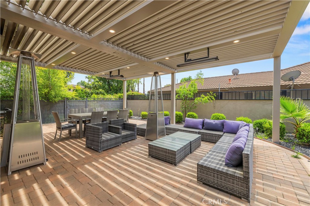 Property photo 44