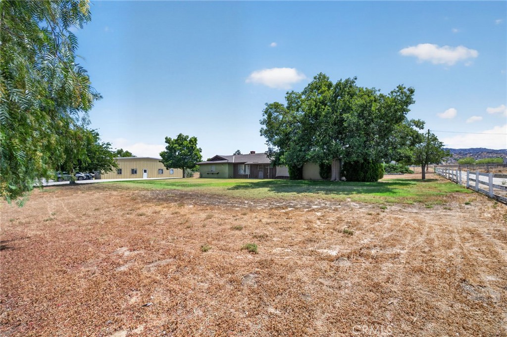 Property photo 31