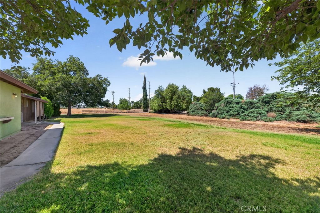 Property photo 33