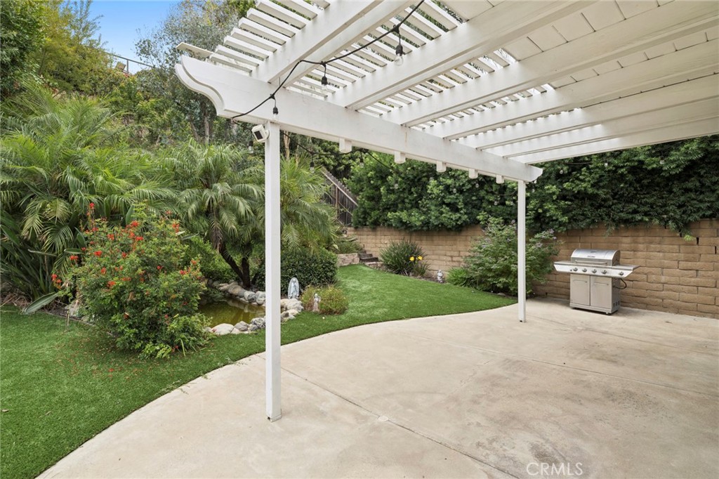 Property photo 38