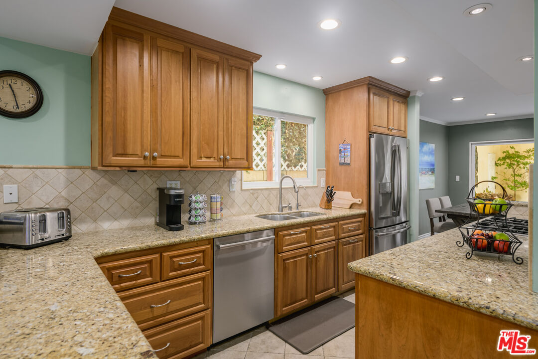 Property photo 16