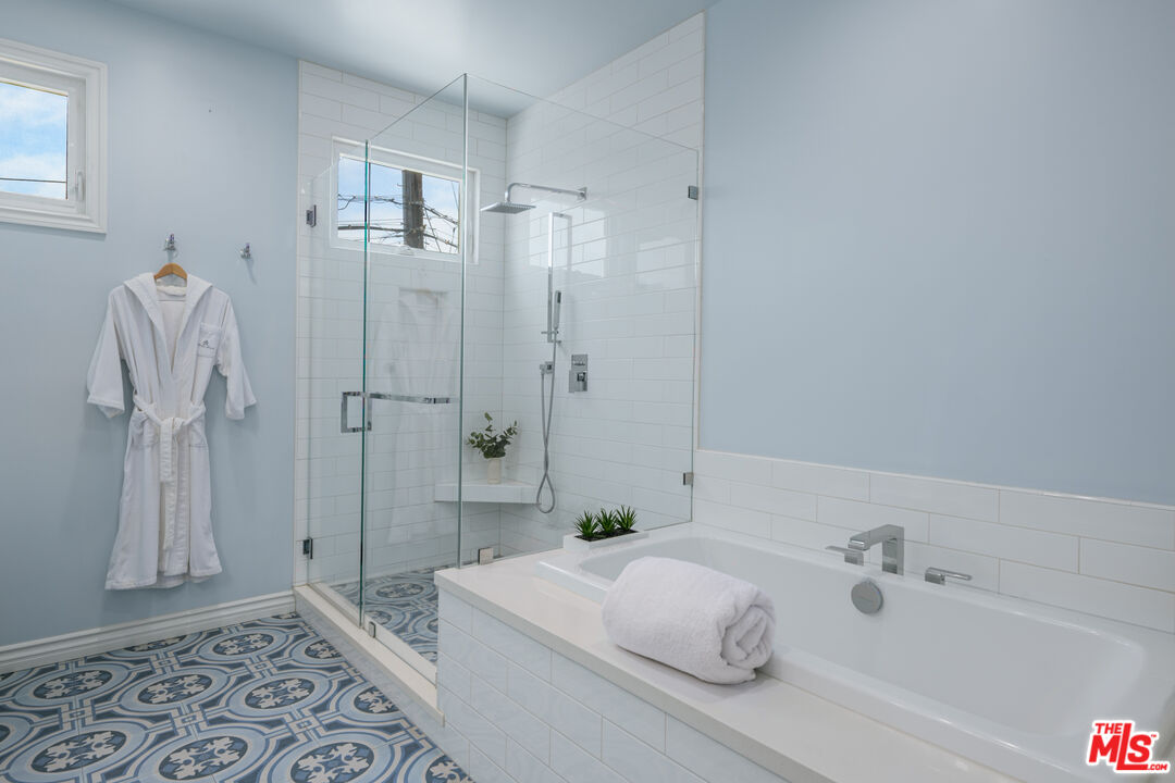 Property photo 44