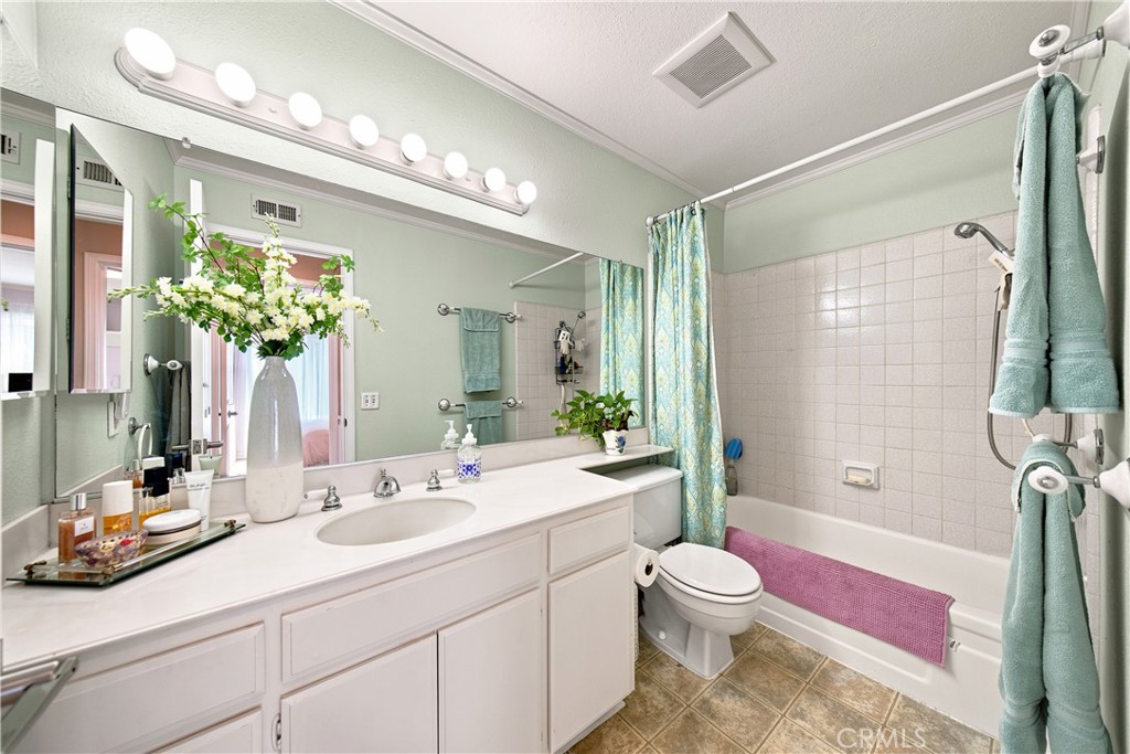 Property photo 50