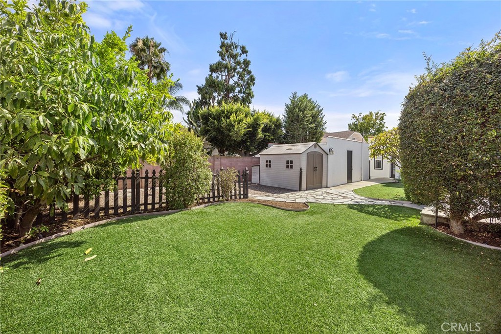 Property photo 44