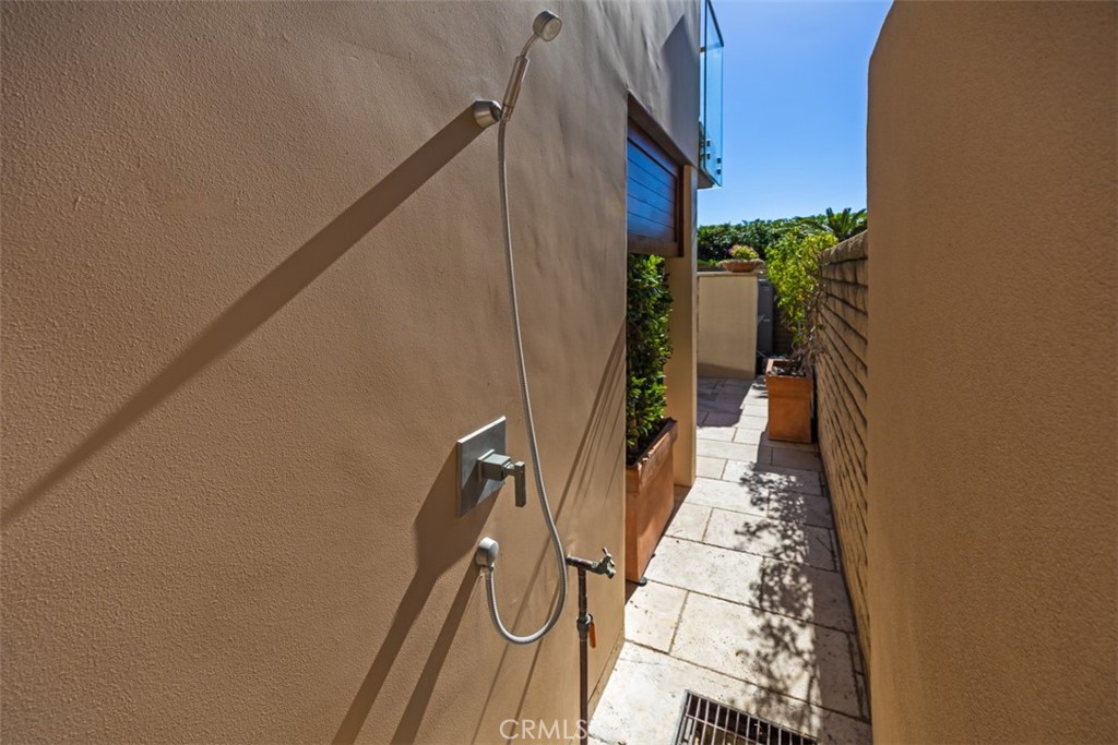 Property photo 50