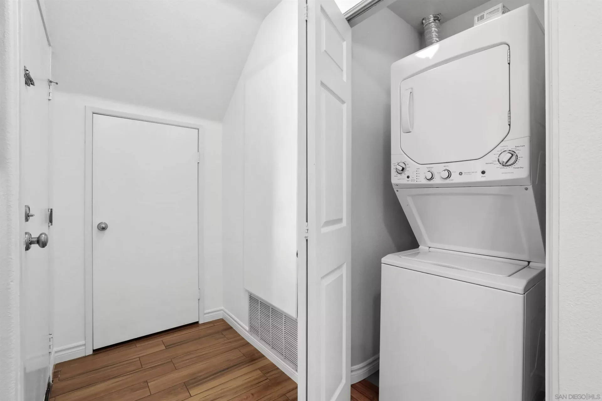 Property photo 46
