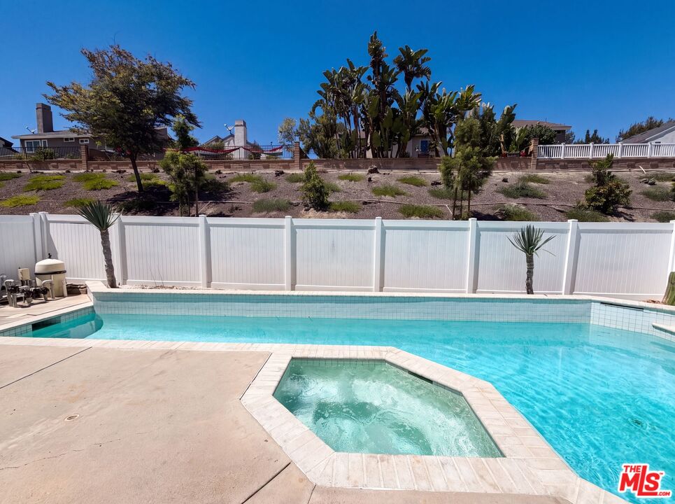 Property photo 27
