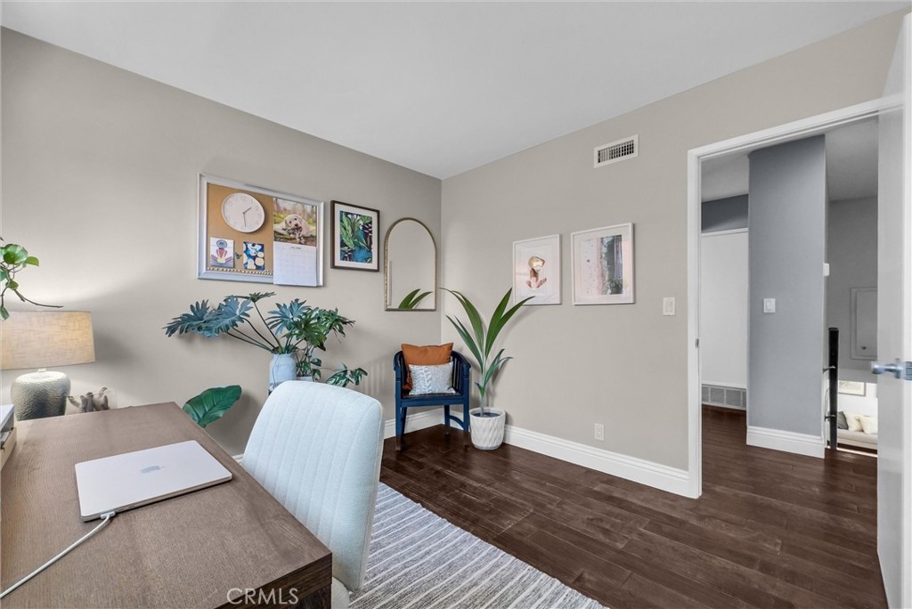 Property photo 28