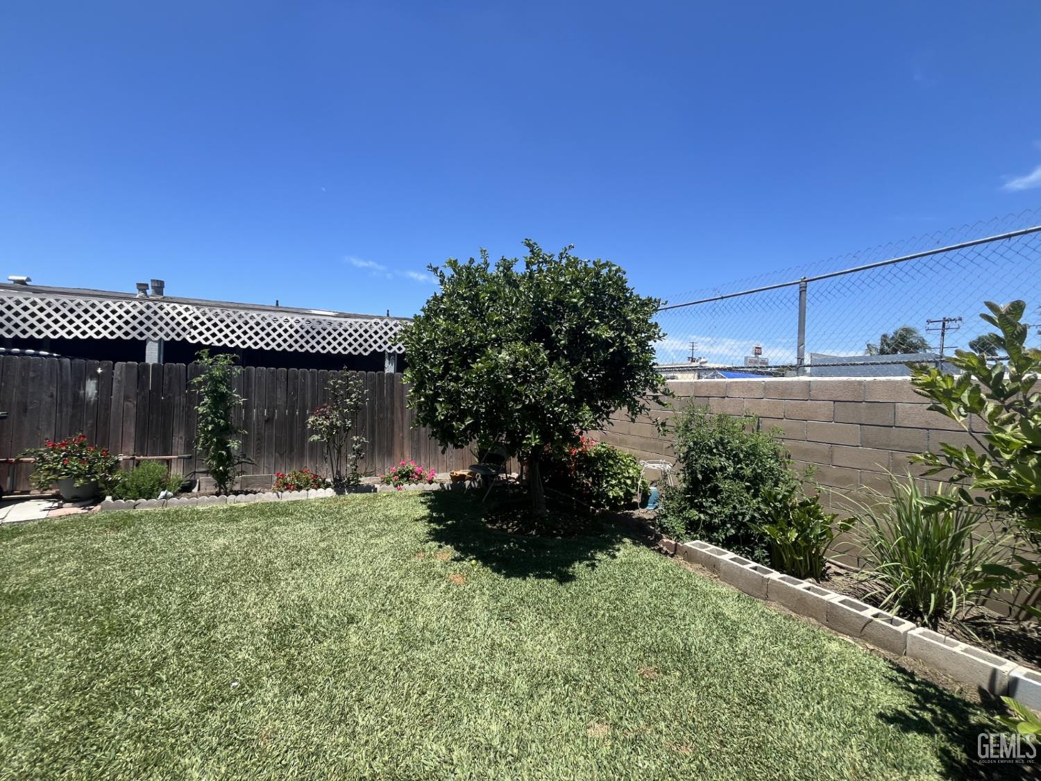 Property photo 28