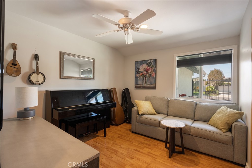 Property photo 37