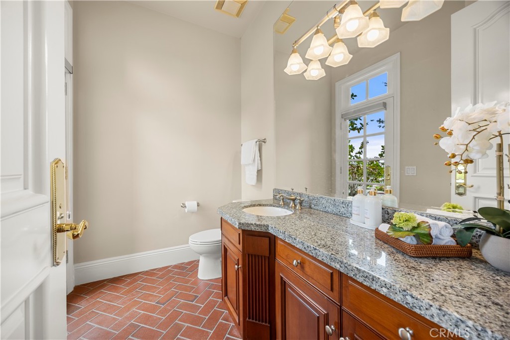Property photo 35