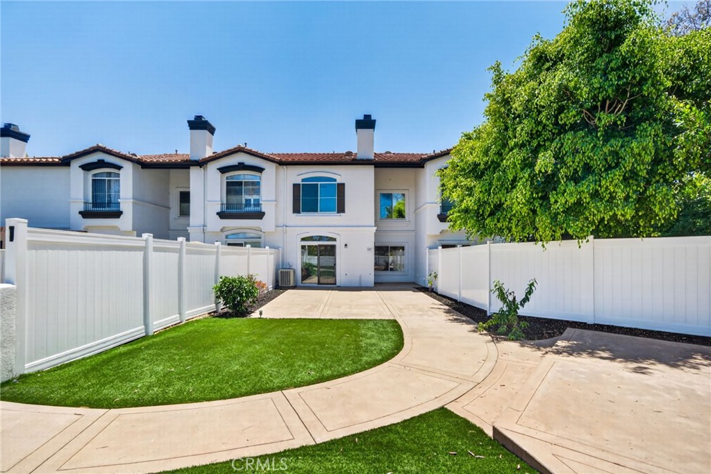Property photo 37