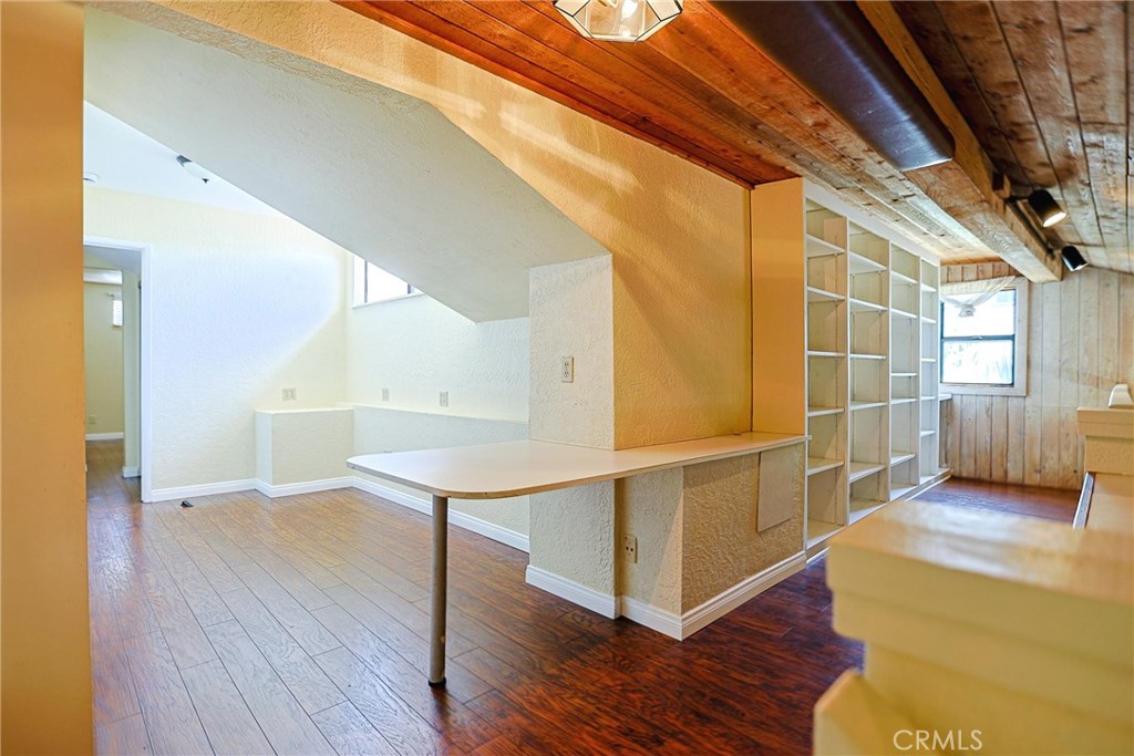 Property photo 32