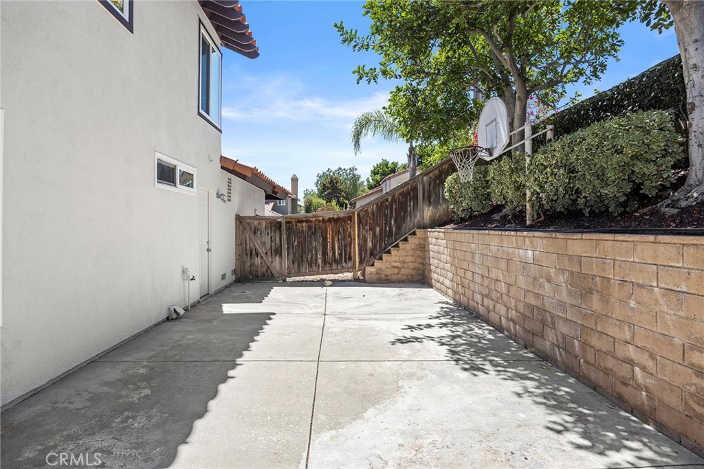 Property photo 44