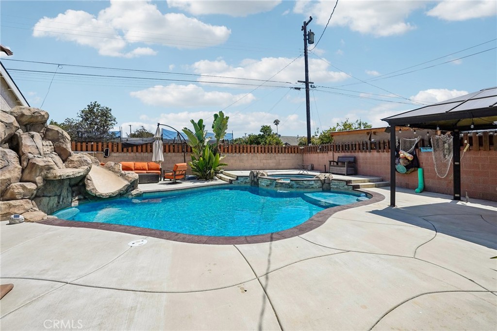 Property photo 29