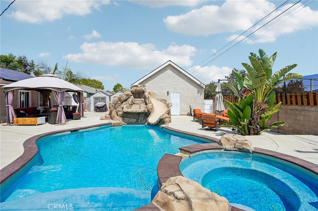 Property photo 31