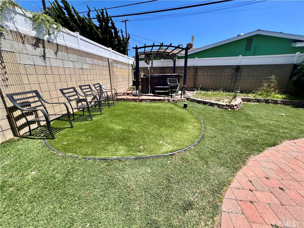 Property photo 32