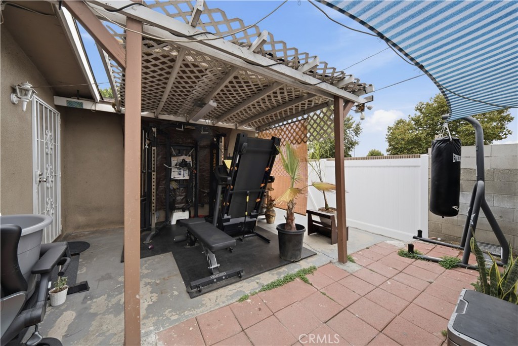 Property photo 43