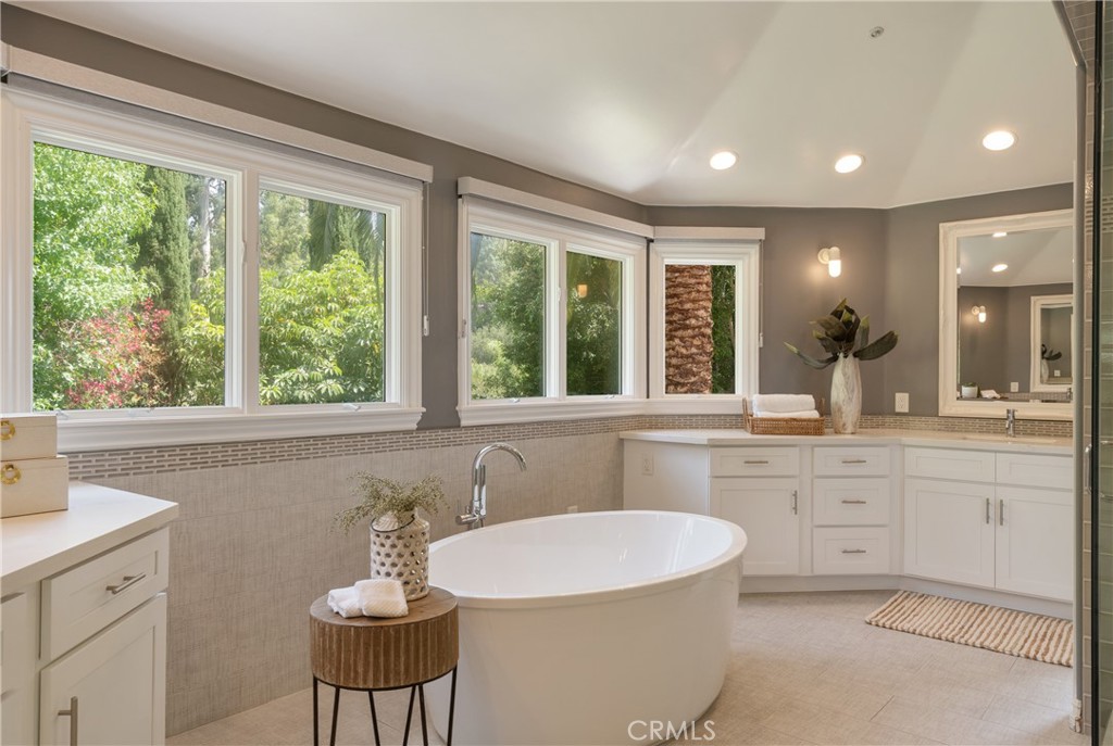 Property photo 50