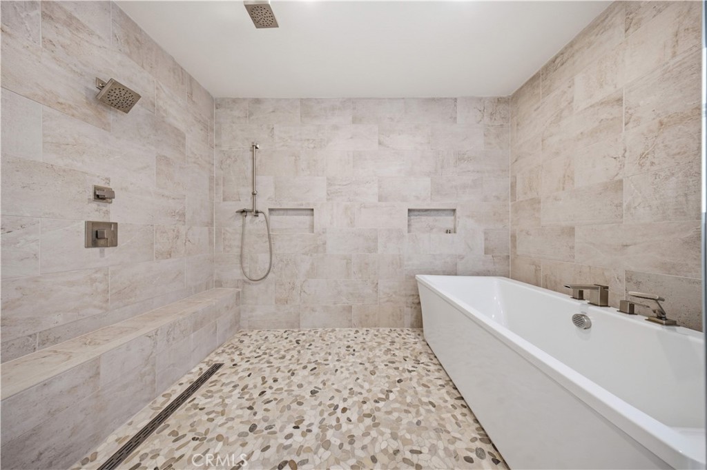 Property photo 50