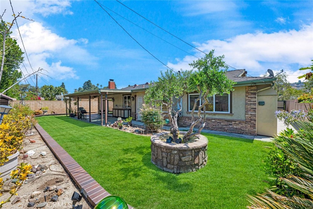 Property photo 23